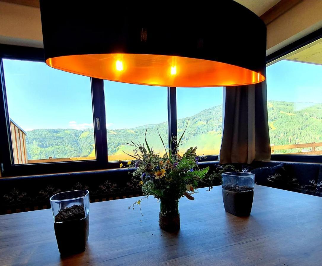 Gut Stein Panoramalodge Muhlbach Am Hochkonig Bagian luar foto