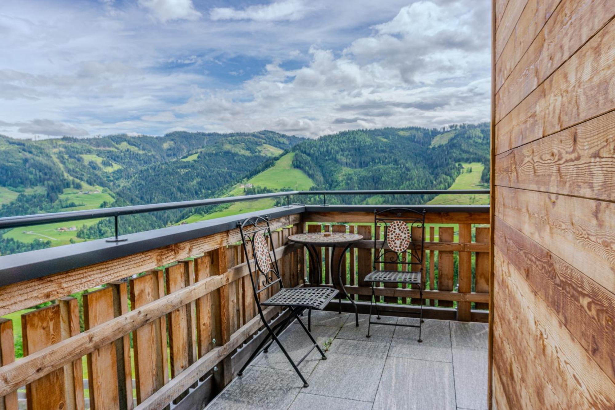 Gut Stein Panoramalodge Muhlbach Am Hochkonig Bagian luar foto